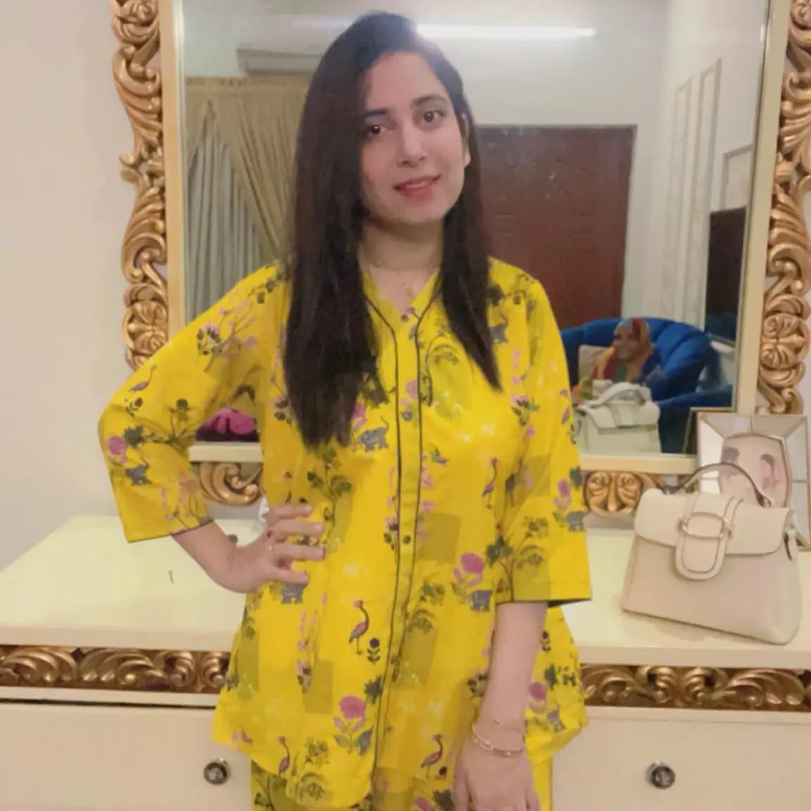 Floral Yellow Ensemble – Stylish Women’s Outfit