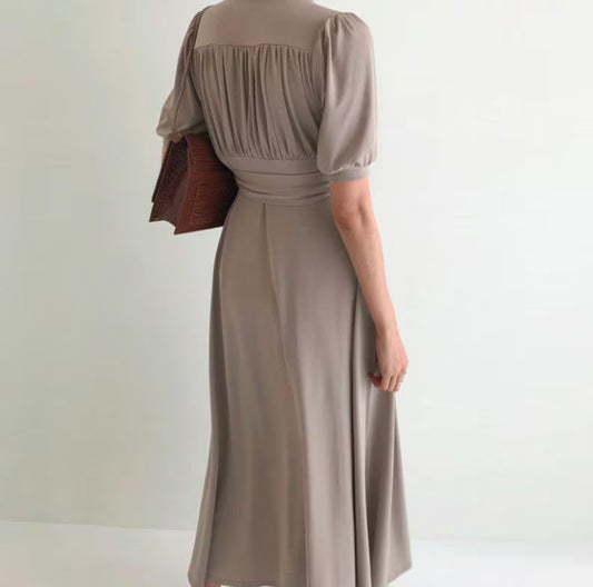 Soft Silhouette — Western-Inspired Maxi