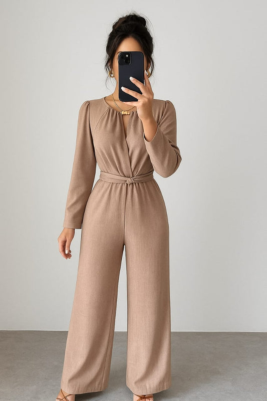 Modern Tailored Jumpsuit – Sleek and Sophisticated